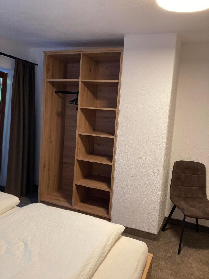 Brunnfeld Ferienwohnungen Эц Экстерьер фото